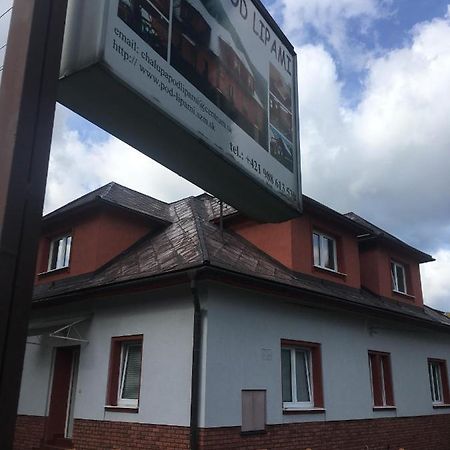 Chalupa Pod Lipami Terchova Bagian luar foto