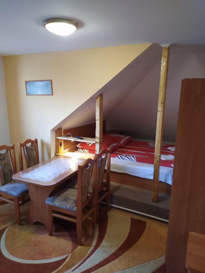 Chalupa Pod Lipami Terchova Bagian luar foto