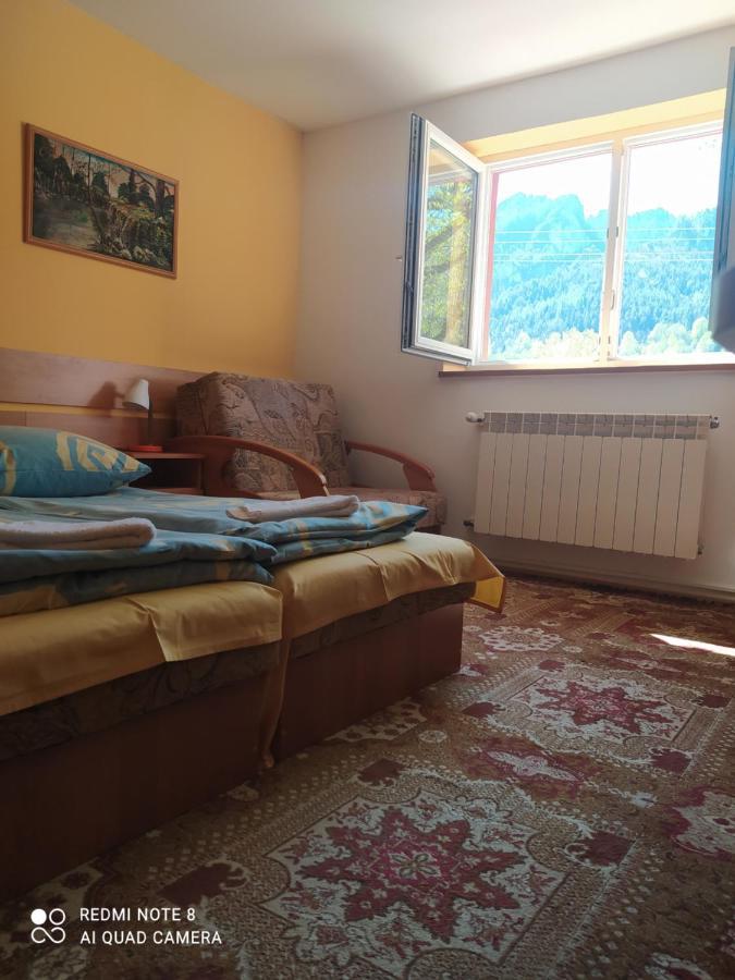 Chalupa Pod Lipami Terchova Bagian luar foto