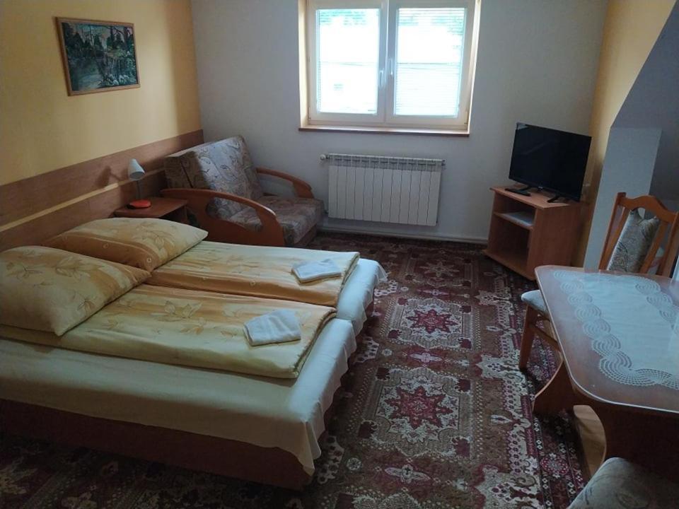 Chalupa Pod Lipami Terchova Bagian luar foto